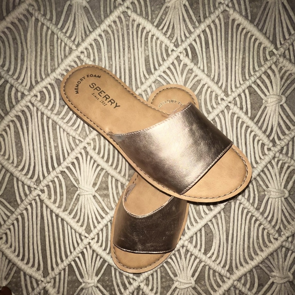 Sperry Sandals - Picture 2 of 3